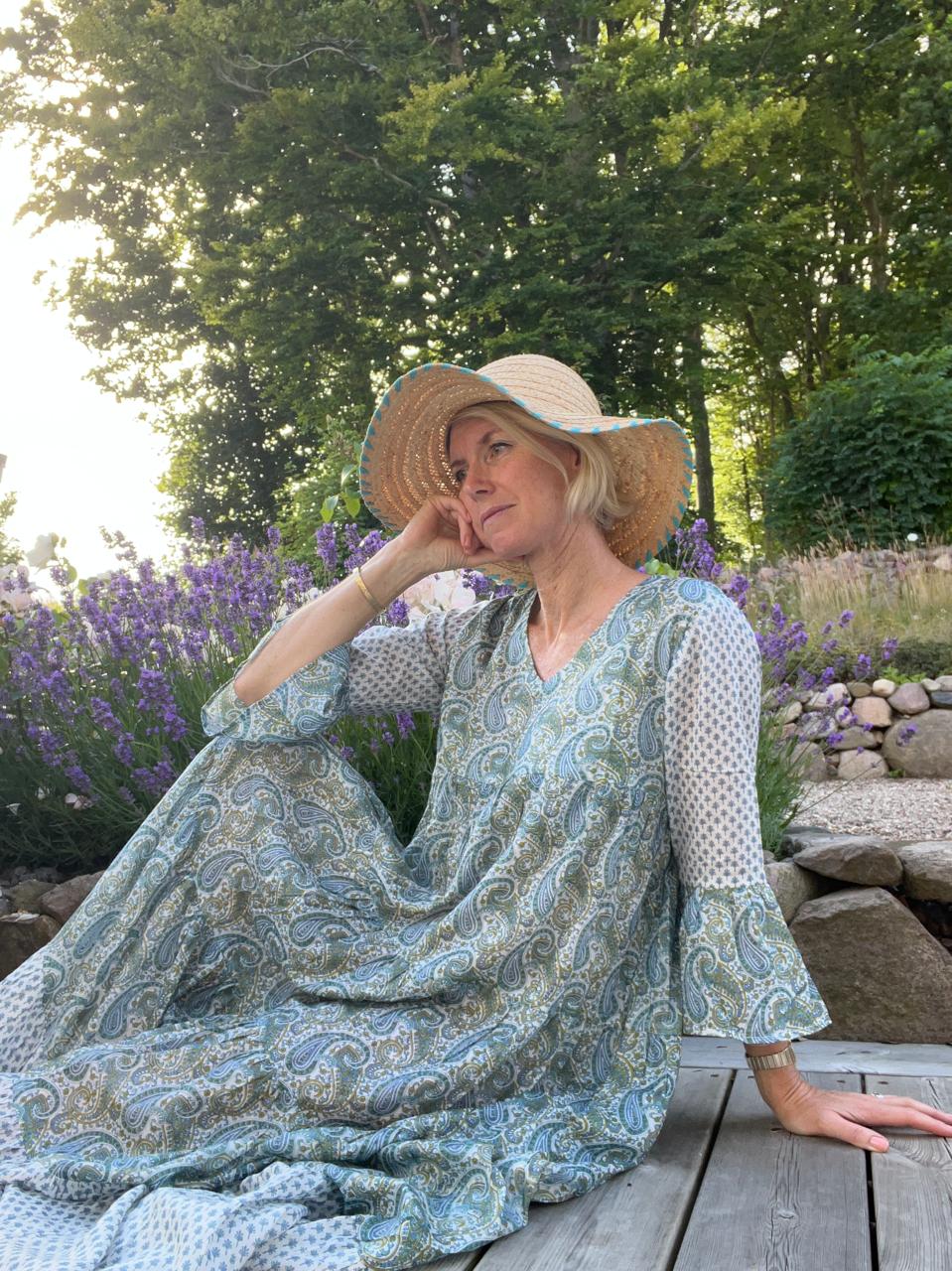 Long wide dress
