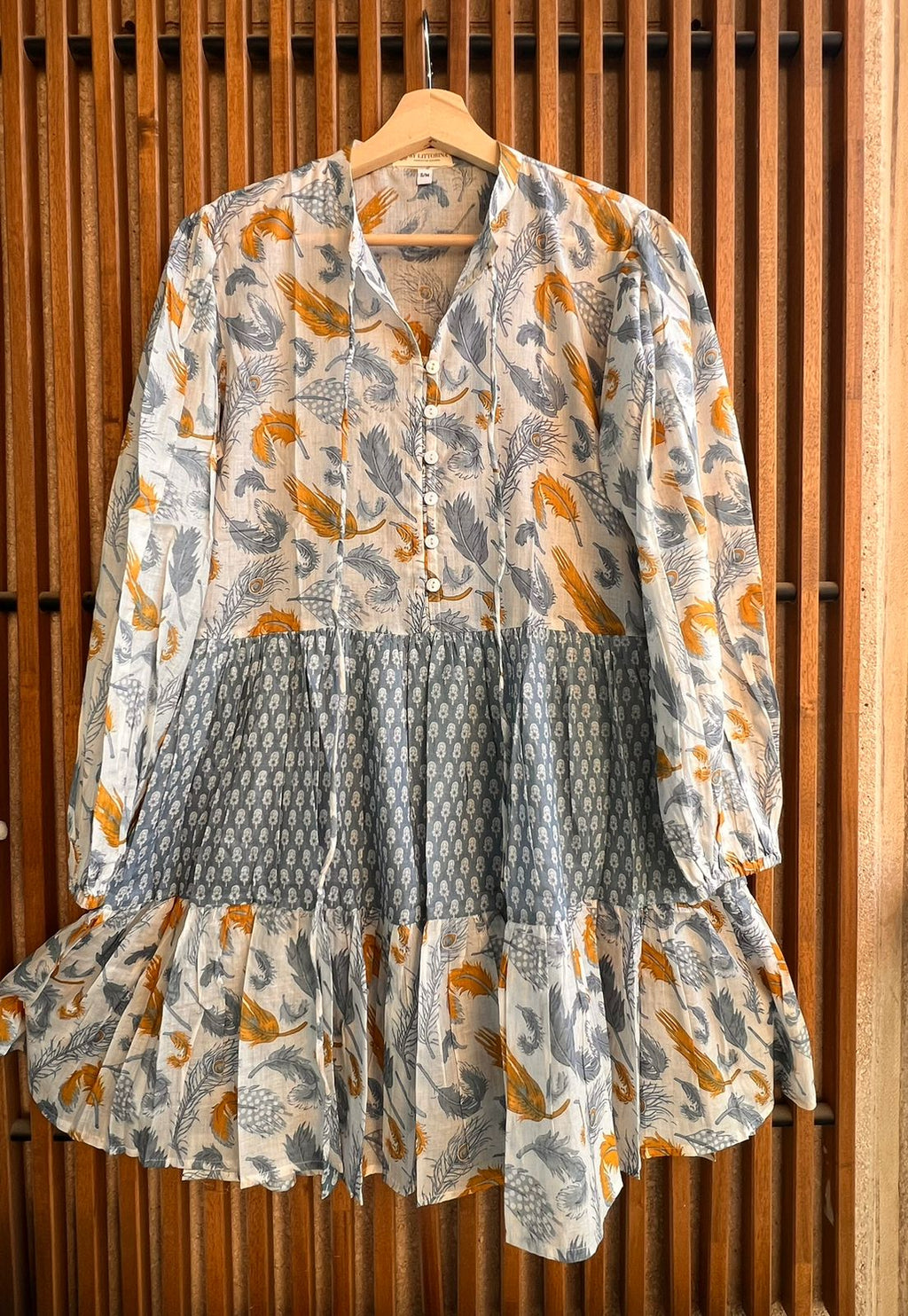 Short cotton dress