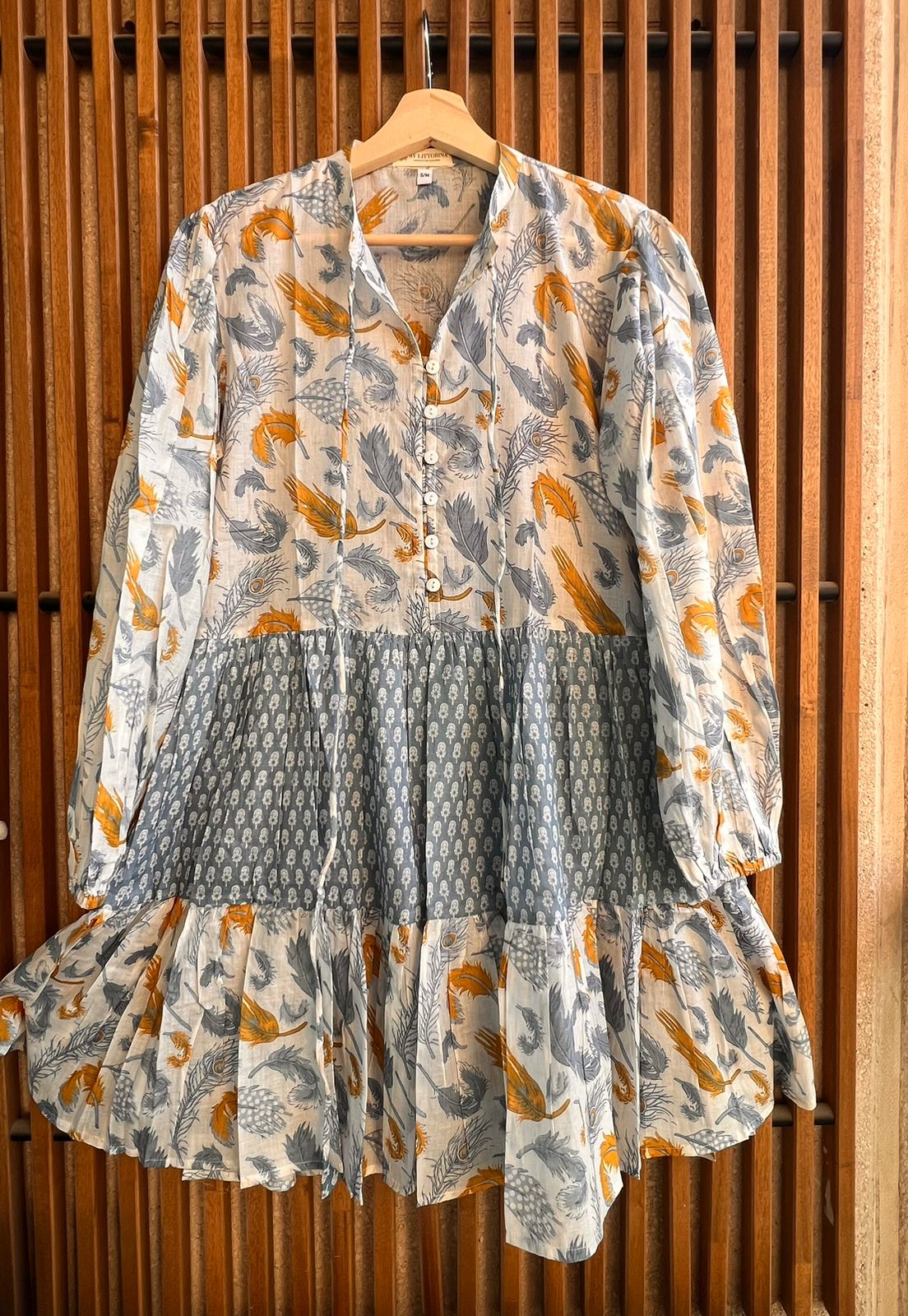 Kort bomullsklänning två olika tyger